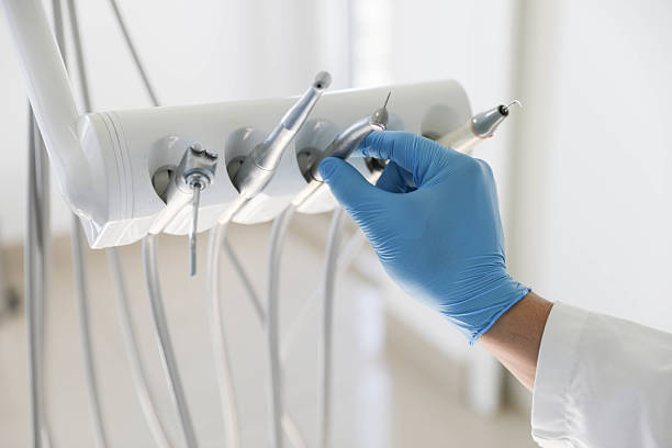 Professional Wisdom Tooth Removal technician working in Bon Air, VA